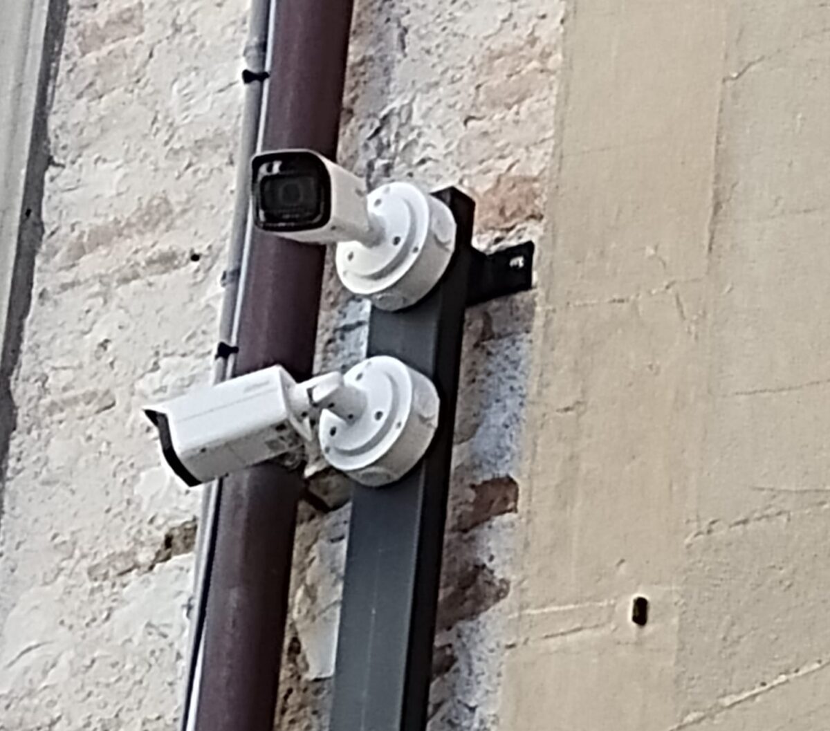 Gubbio: attivate le telecamere di videosorveglianza, un passo avanti per la sicurezza urbana