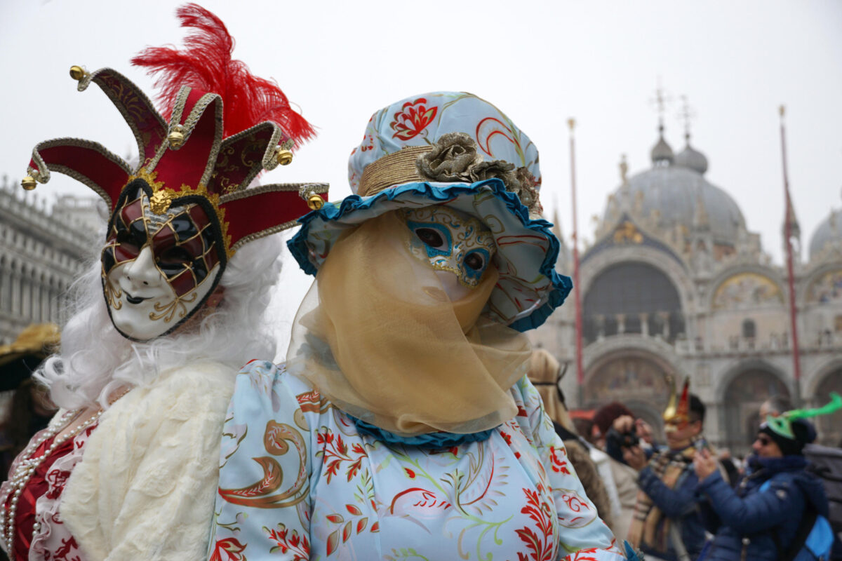 Carnevale in Umbria: La storia di Nasotorto, la maschera simbolo della Madonna delle Grazie di Avigliano Umbro