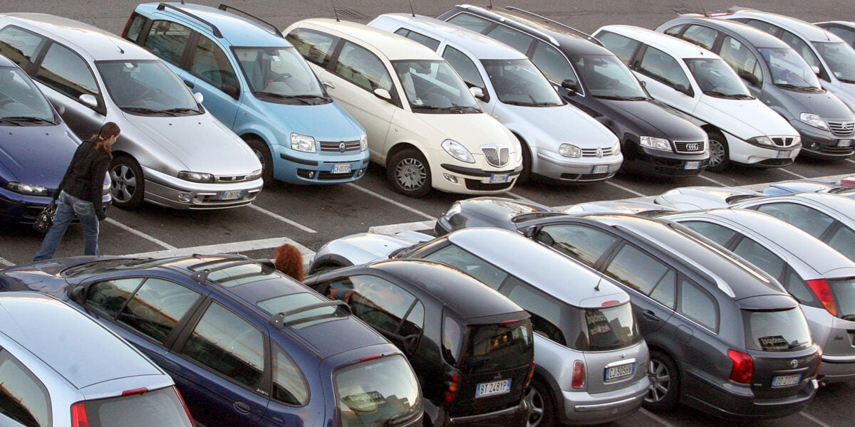 Come il bollo auto alimenta le casse regionali: i numeri dell’Umbria