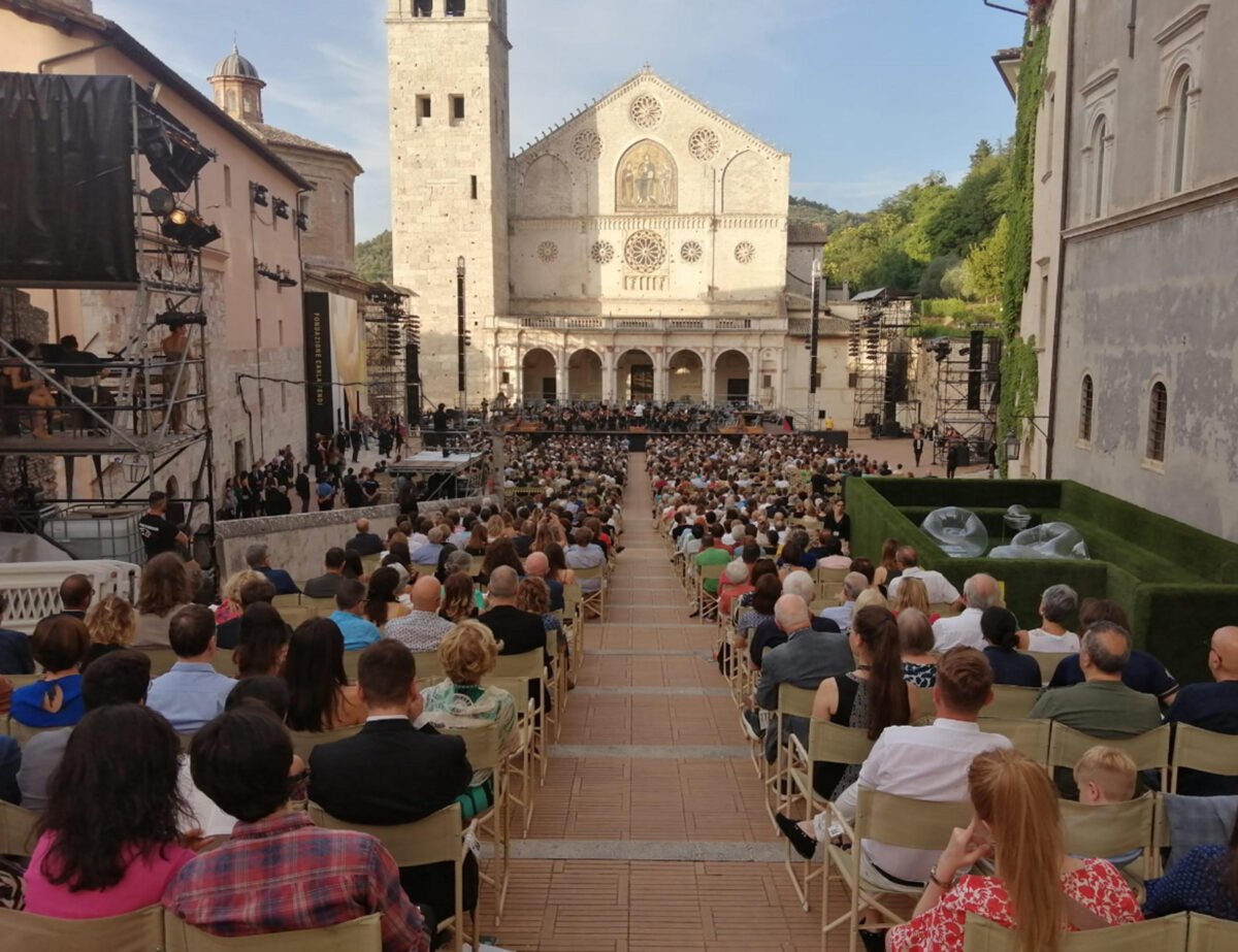 Il Festival dei Due Mondi punta sempre più in alto: approvato budget per il 2025